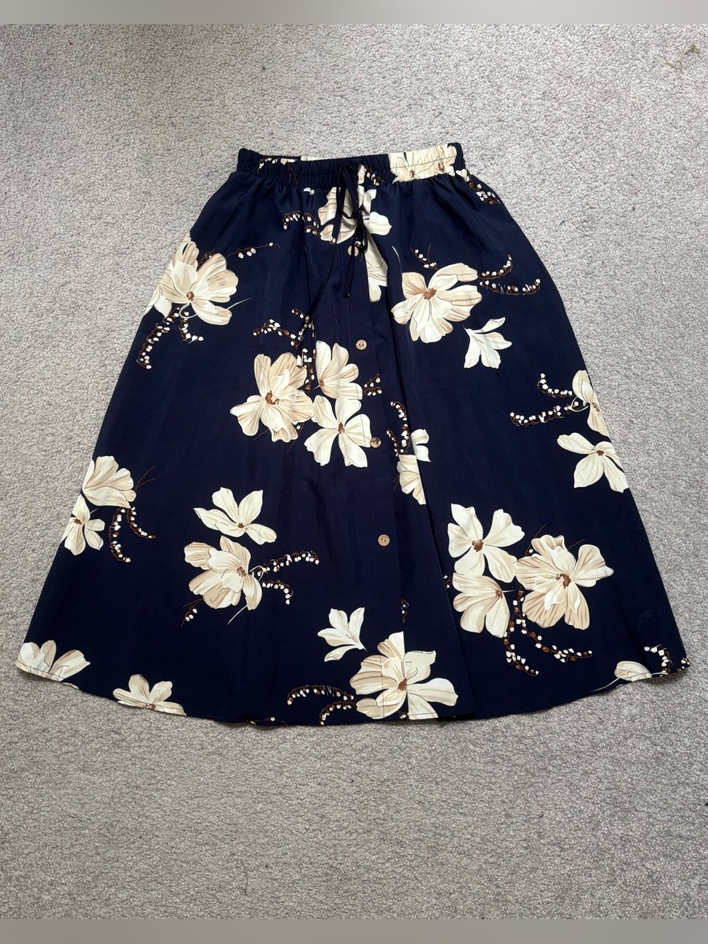 SHEIN Navy and Cream Floral Midi Skirt with Button Accents